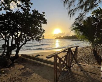 Apartment 30 metres from the beach - Sainte-Luce