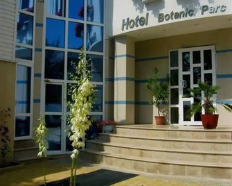 Hotel Botanic Parc - Chişinău - Edificio