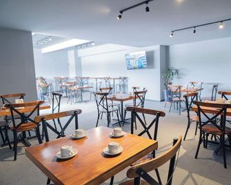 Avanta Hotel & Villas - Santa Rosa de Jáuregui - Restaurante