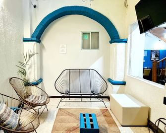 هوم بالديراس - هوستل - مكسيكو ستي - غرفة معيشة