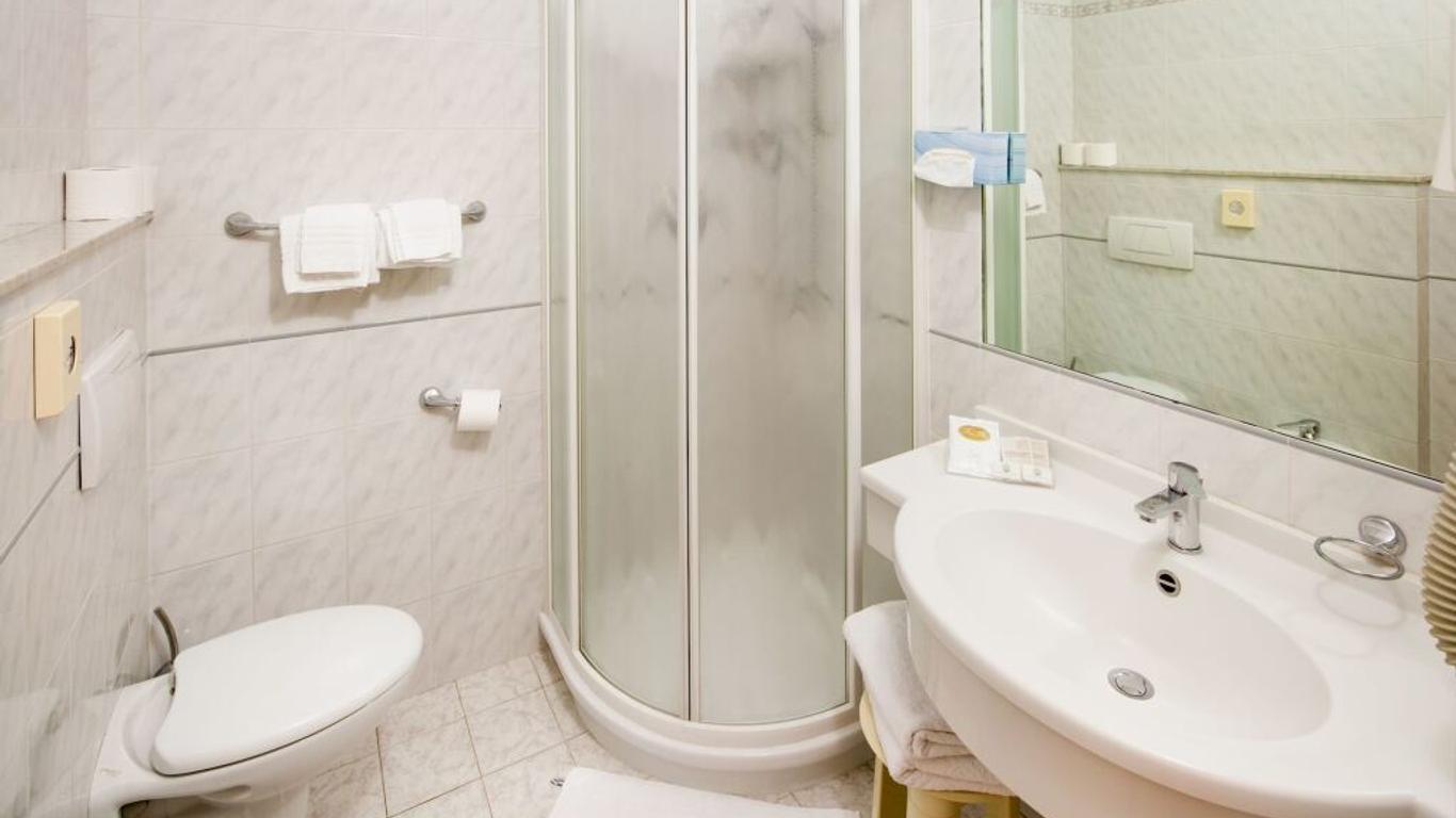 هوتل كيرتيس سنترال