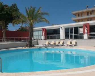 Winecity Hotel - Demre - Piscina