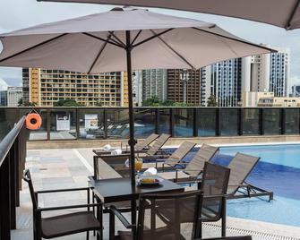 Cullinan Hplus Premium - Brasilia - Balcón