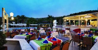 Green Bay Resort & Spa - בודרום - מסעדה