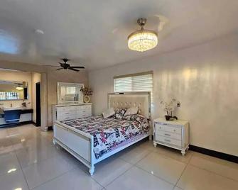 charming house with a paradise - low cove - Ensenada