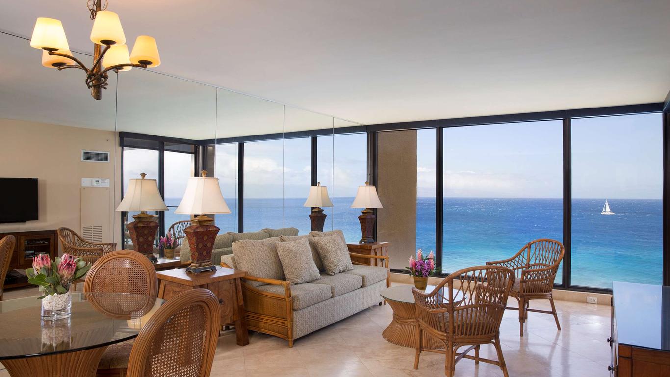 أستون ماهانا آت كانابالي