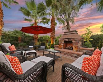 Paramount - Relax & Entertain w/ Resort Amenities - Pool/Spa & Full Game Room! - Indio - Patio
