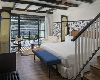 Ocean Eden Bay - Duncans - חדר שינה