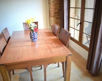 Hotel & Golf Ca La Caputxeta - Castelló d'Empúries - Essbereich