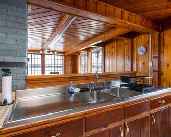 Fife Lake Retreat - Fife Lake - Cocina