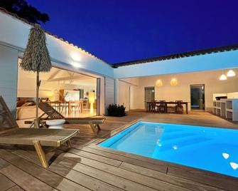 Villa Shaka, between sea, forest and marsh. Villa rated 4 stars. - Longeville-sur-Mer - Piscine