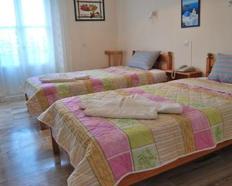 Villa Anneta - Kamari - Habitación