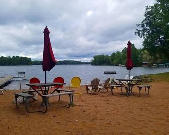 Hidden Harbor Moorings - Minocqua - Пляж