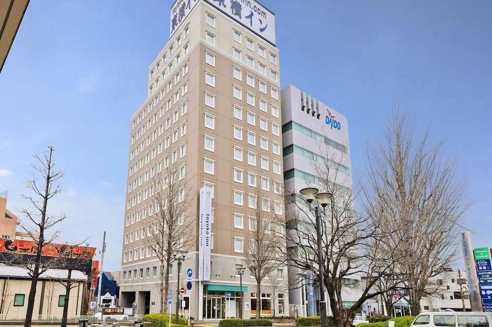 Toyoko Inn Maebashi Ekimae - Maebashi - Bygning