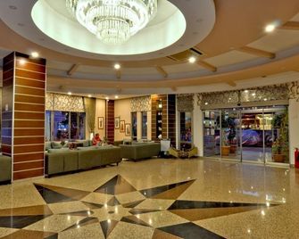 Sultan Sipahi Resort Hotel - אלניה - לובי