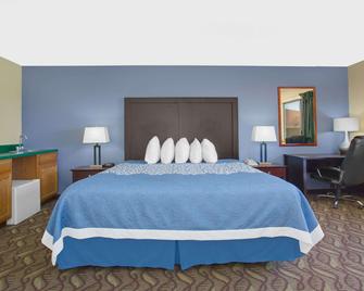 Days Inn by Wyndham North Platte - North Platte - Bedroom