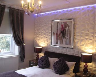 Ashmira Guest House - Weymouth