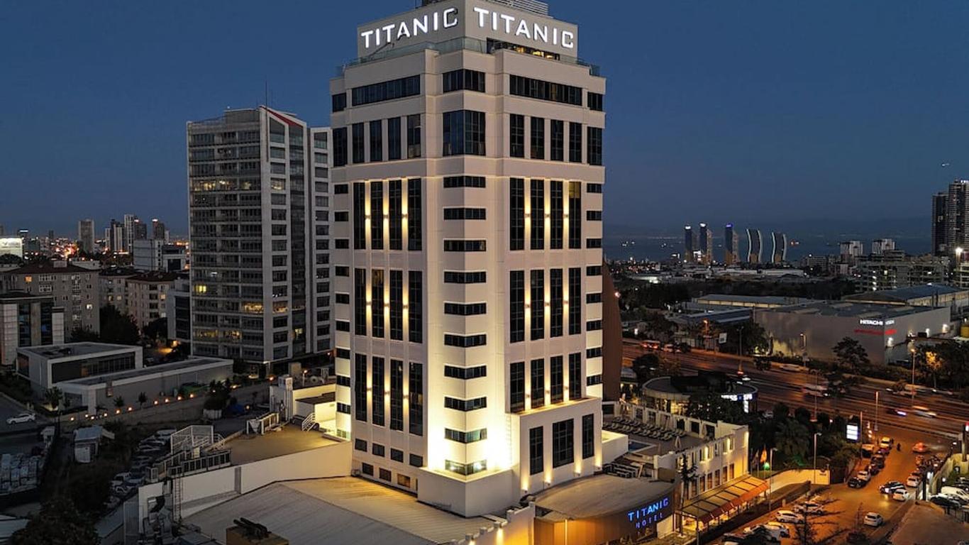 Titanic Business Kartal