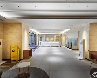 Daiwa Roynet Hotel Naha-Omoromachi Premier - Naha - Lobby