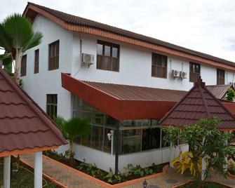 Keys Hotel - Moshi - Edificio