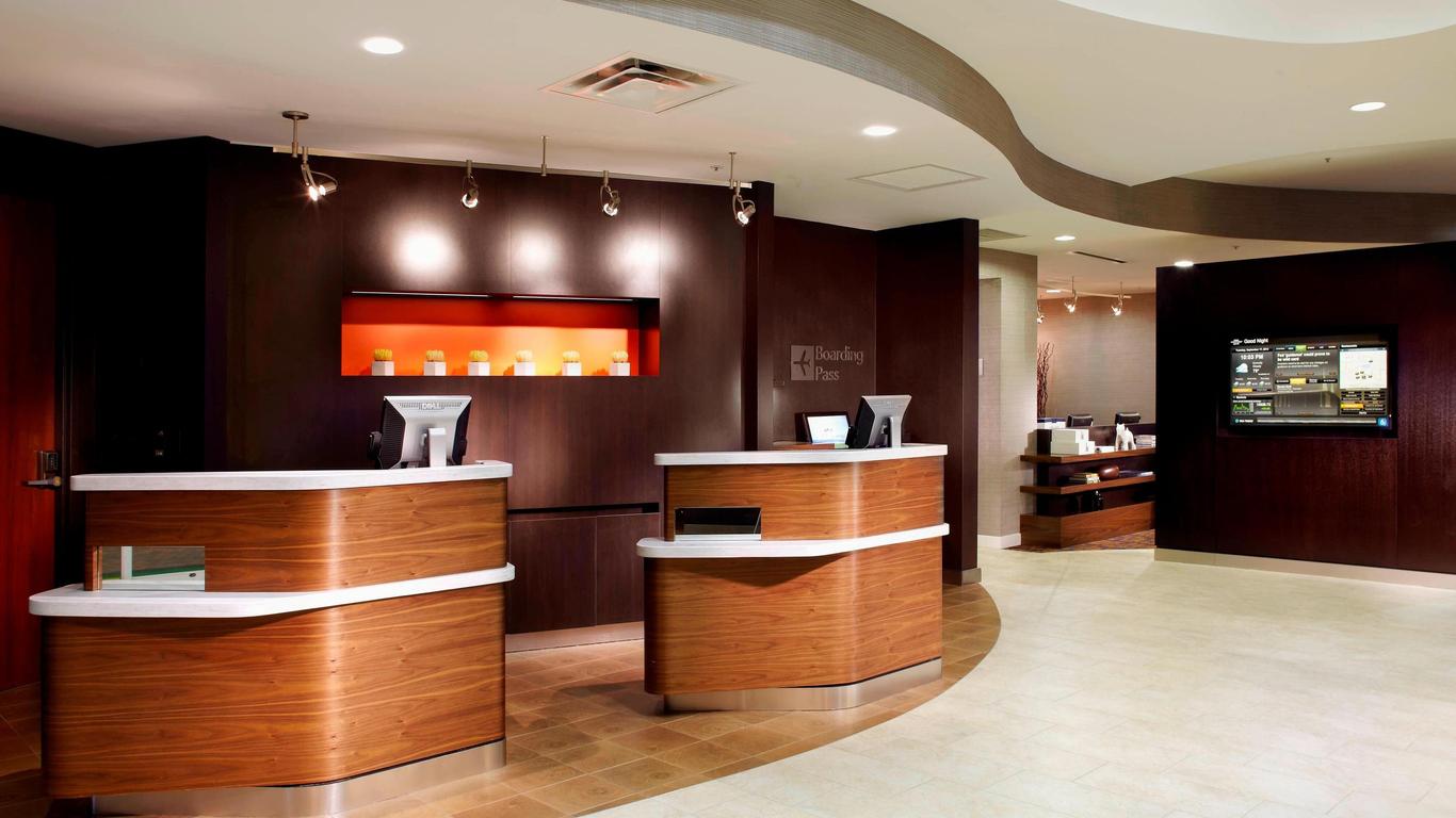 Courtyard by Marriott Tampa Oldsmar