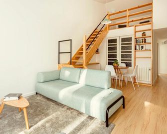 Downtown La Torre - A Coruña - Living room