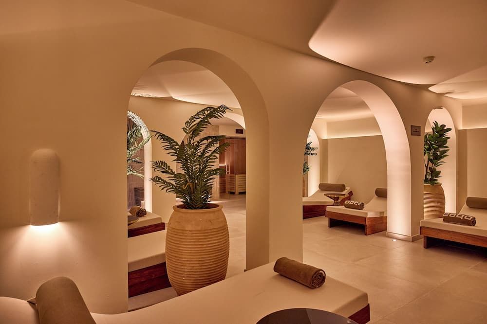 Purobeach Resort Santa Ponsa - New Opening - קלוויה - לובי