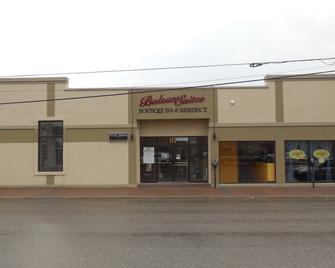 Balsam Suites Boutique Inn & Residence - Timmins - Edificio