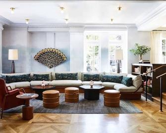 Revival Baltimore, Revival Double, Art-Inspired, Short Walk to Druid Hill Park - Baltimore - Lounge