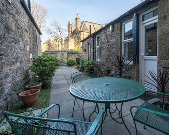Gifford House - Edinburgh - Patio