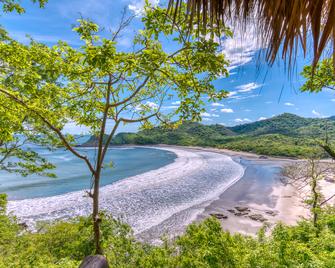 Morgan's Rock - San Juan del Sur - Building
