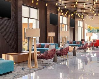Hilton Garden Inn Hutchinson - Hutchinson - Лаунж