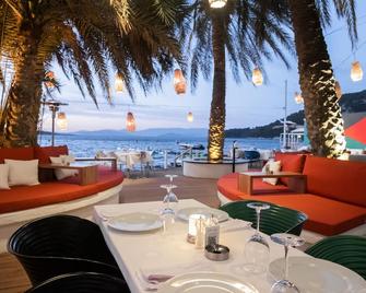 Flamm - Golturkbuku - Restaurant