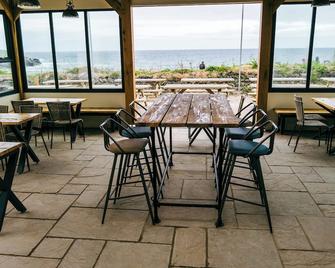 Yha Treyarnon Bay - Padstow - Restaurant