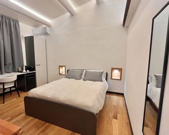 Dimore diffuse R H - Rende - Habitación