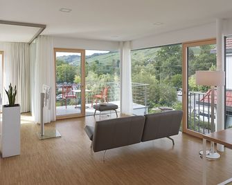 Lumina Apartments - Künzelsau - Wohnzimmer