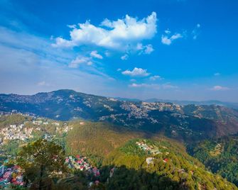 Regenta Place Shimla on Hilltop - Шімла - Вигляд зовні