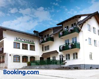 Hotel-Gasthof Beim Böckhiasl - Neukirchen an der Vöckla - Building