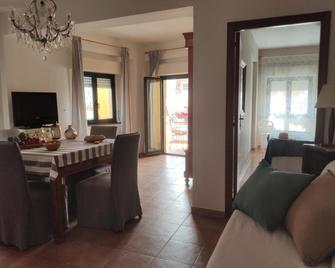 Case Borgo Vacanze - Letojanni - Sala pranzo
