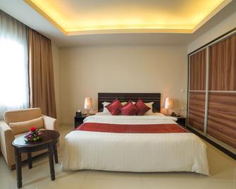 Dara Club By Dara Airport Hotel - Phnom Penh - Sovrum
