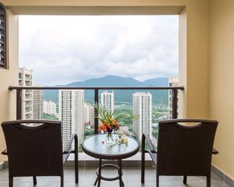 Hehong Health Resort Hotel - Sanya - Balkon