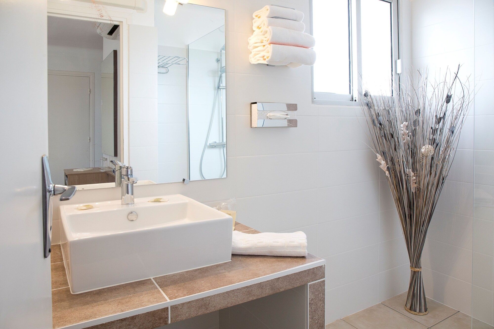 Le Galion Hotel et Restaurant Canet Plage - Logis - Canet-en-Roussillon - Banheiro