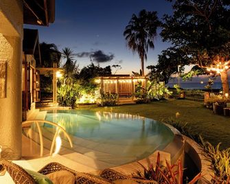 Luxury Beach House with Chef & Butler on North Coast of Jamaica - Priory - Pool
