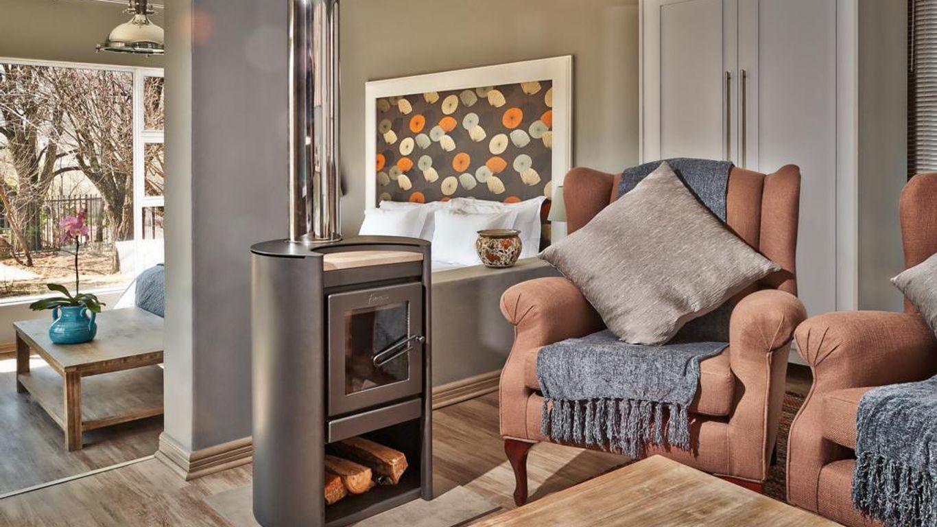 Upper House Guesthouse