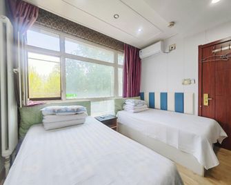 Ancient Wood Esports Accommodation - Harbin - Habitación
