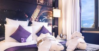 巴黎中心埃菲爾鐵塔美居飯店 - 巴黎 - 臥室