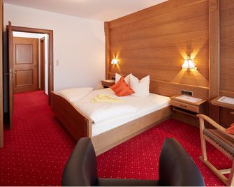 Alpenmotel Säuling - רוטה - חדר שינה