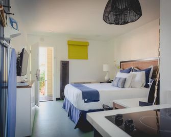 Mylo Hotel - Daly City - Спальня