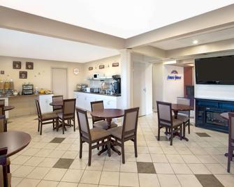 Deer Park Inn Red Deer - Red Deer - Restaurante