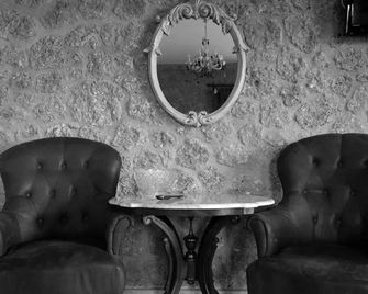 Trikalon Muses Art Suites - Xylókastro - Lounge